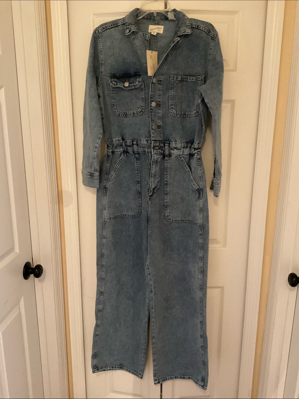 Women's Vintage Inspired Medium Wash Denim Overalls Size Large NWOT